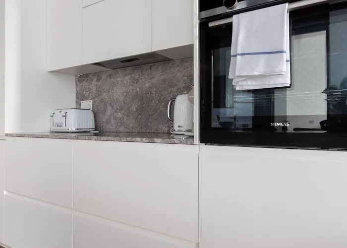 Luxury Covent Garden Holborn 1 Bed Apartment